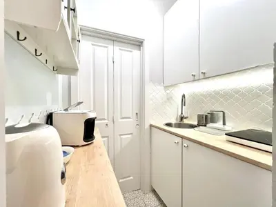 Kuchnia lub aneks kuchenny w obiekcie AAA Stay Apartments Old Town Warsaw II