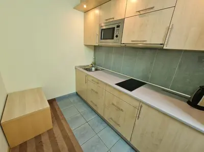 Kuchnia lub aneks kuchenny w obiekcie Fantastic Waw - Z6 Room - 204B
