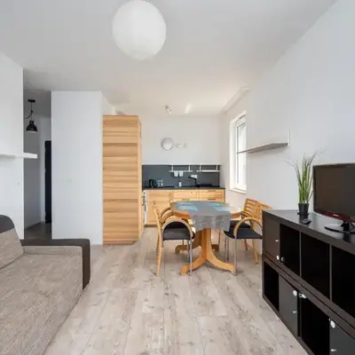 Krzyżówki Comfort Apartment by BookingHost