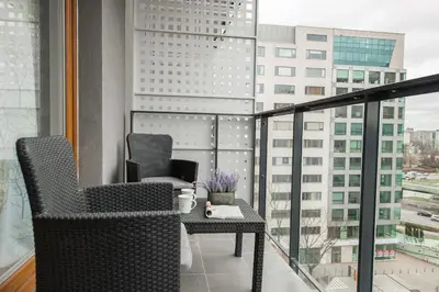 Część wypoczynkowa w obiekcie Cybernetyki 2C P&O Serviced Apartments