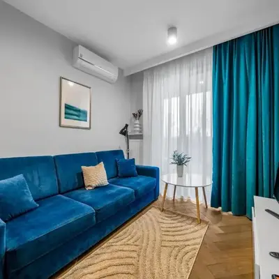Warsaw Airport Apt - Parking & Terrace - by Rentujemy