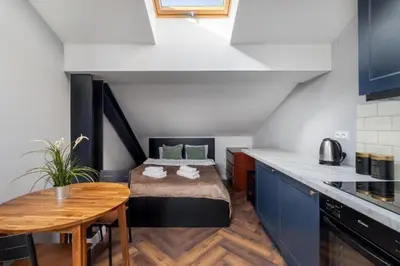 Łóżko lub łóżka w pokoju w obiekcie Close-Urban Chic - Praga Północ - Warsaw Stays&Marcinkowskiego 3