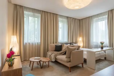 Plan piętra w obiekcie Close-Golden Apartments - Great Location - Bright and Stylish Apartment in the Center - Plac Konstytucji
