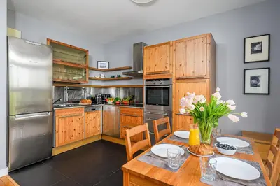Kuchnia lub aneks kuchenny w obiekcie Studio close to Westfield Arkadia by P&O