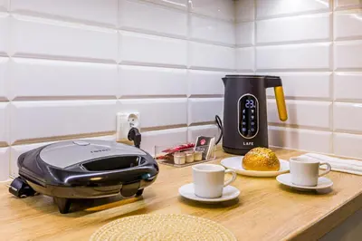 Zestaw do parzenia kawy i herbaty w obiekcie Wola Studio Nest Warszawa by Aparo - Metro Rondo Daszyńskiego, Centrum, Browary Warszawskie, Winda, Balkon