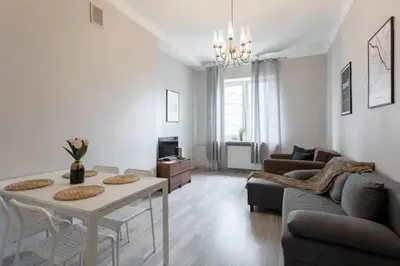Część wypoczynkowa w obiekcie Close-Golden Apartments Warsaw - Two Bedroom Apartment in the Center -Comfortable and Cozy - Marszałkowska