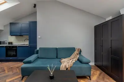 Kuchnia lub aneks kuchenny w obiekcie Close-Golden Apartments Warsaw - Old Town - Marcinkowskiego #1