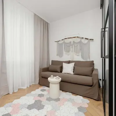 Pastel Apartment Andersa in Warsaw with Air Conditioning by Noclegi Renters