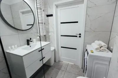 Łazienka w obiekcie 2-237 in Warsaw, RC Bliska Wola Tower, 29 Marcina Kasprzaka, Petrovdom apartment