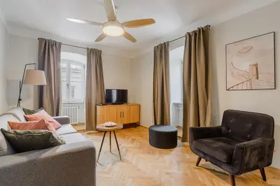 Telewizja i/lub zestaw kina domowego w obiekcie P&O Podwale Apartments