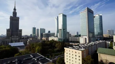 Widok na miasto Warszawa z tego apartamentu