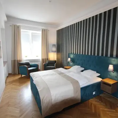 Chmielna 5 Rooms & Apartments