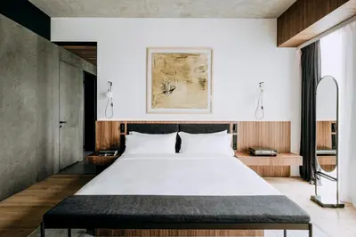 Łóżko lub łóżka w pokoju w obiekcie Nobu Hotel Warsaw