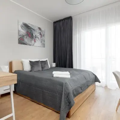 Wola Chic Silver Studio by BookingHost