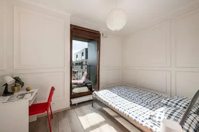 Łóżko lub łóżka w pokoju w obiekcie Waw - Apartamenty Wilanów II Sarmacka