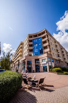 Budynek, w którym mieści się apartament