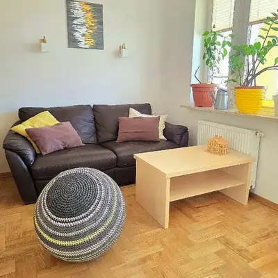 Apartament Przy Metrze i Przy Lesie
